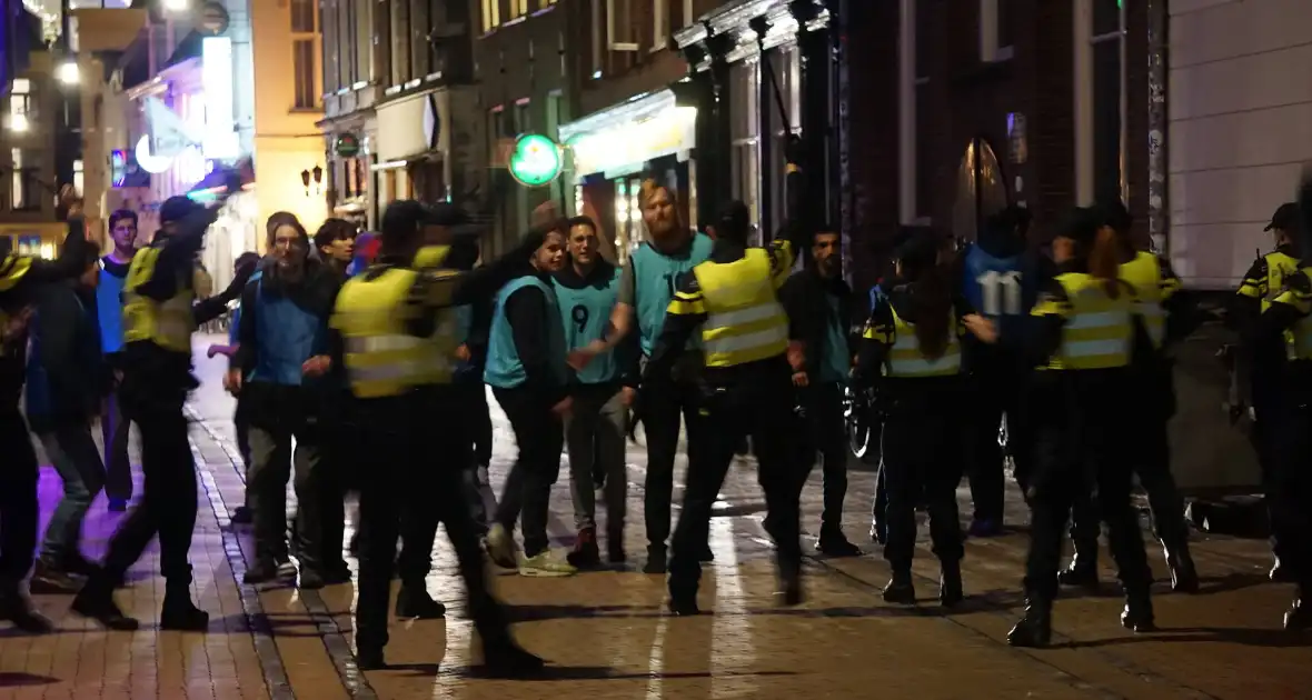 Binnenstad toneel van grote politie oefening - Foto 4