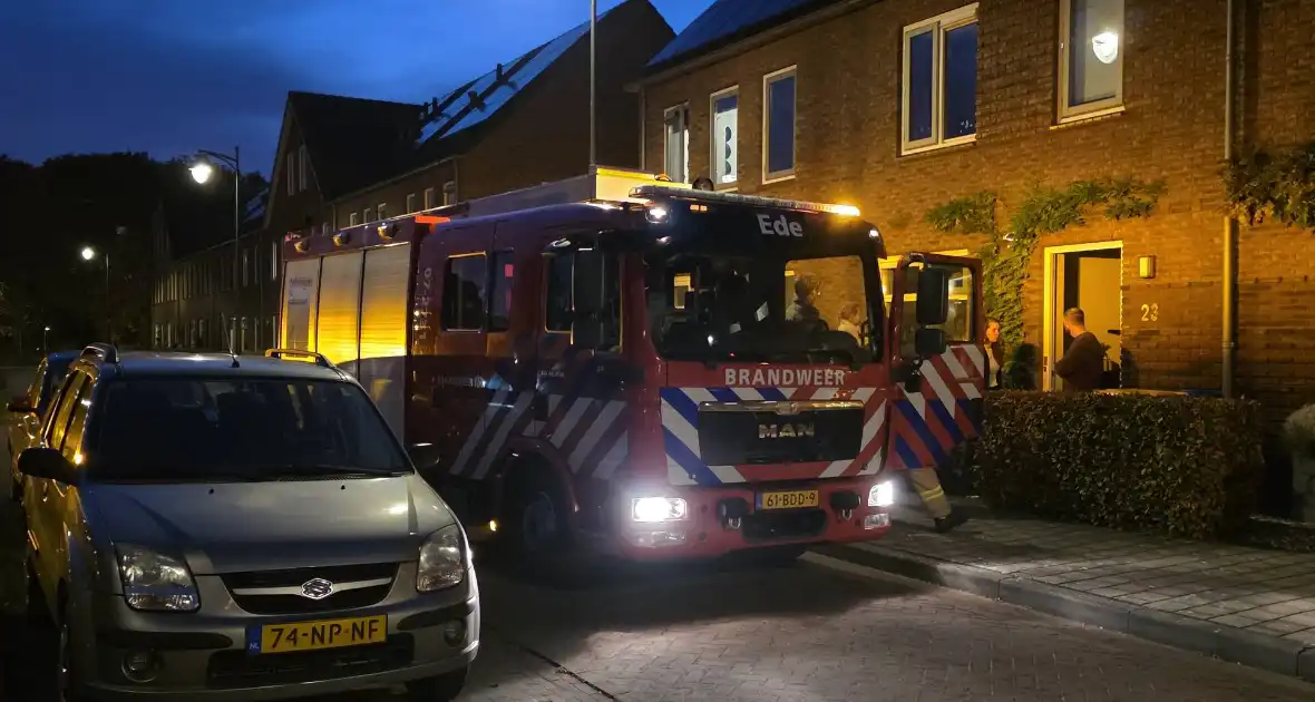 Woningbrand snel geblust door bewoners - Foto 1