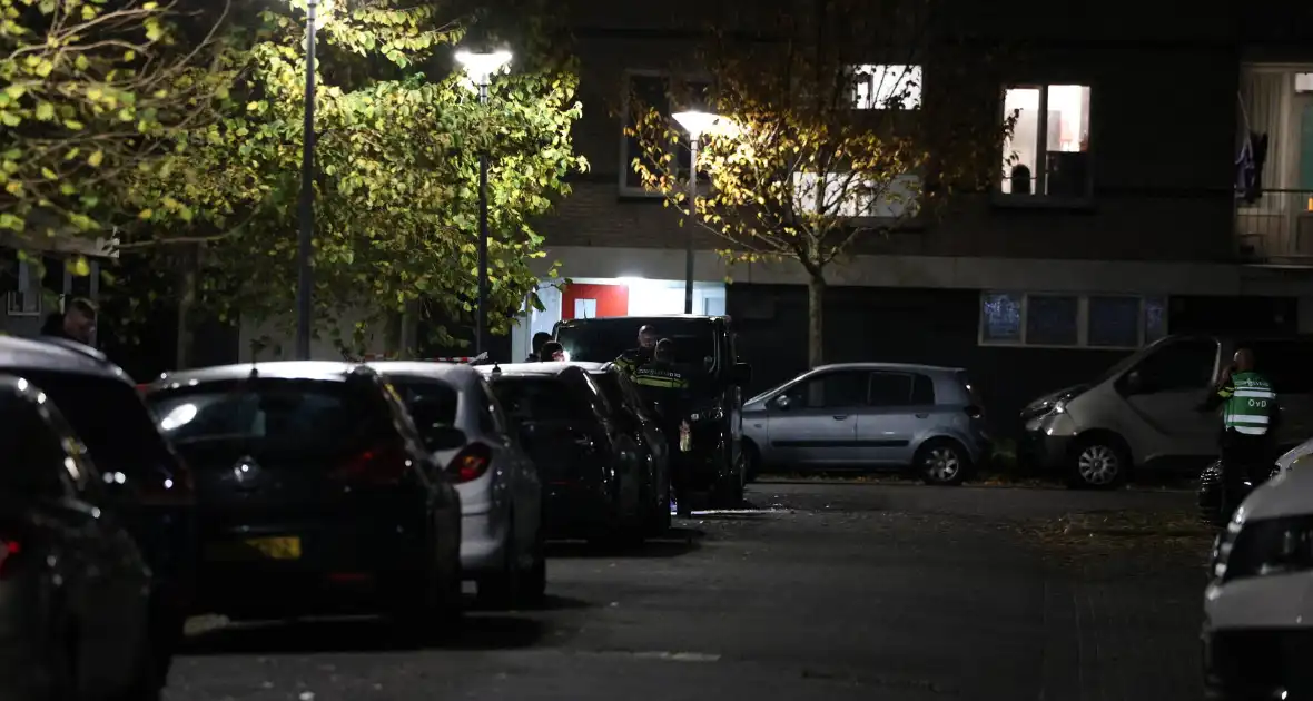 Man met mes doodgeschoten door politie - Foto 4