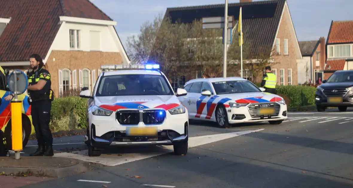 Zwaargewonde bij incident op rotonde - Foto 3