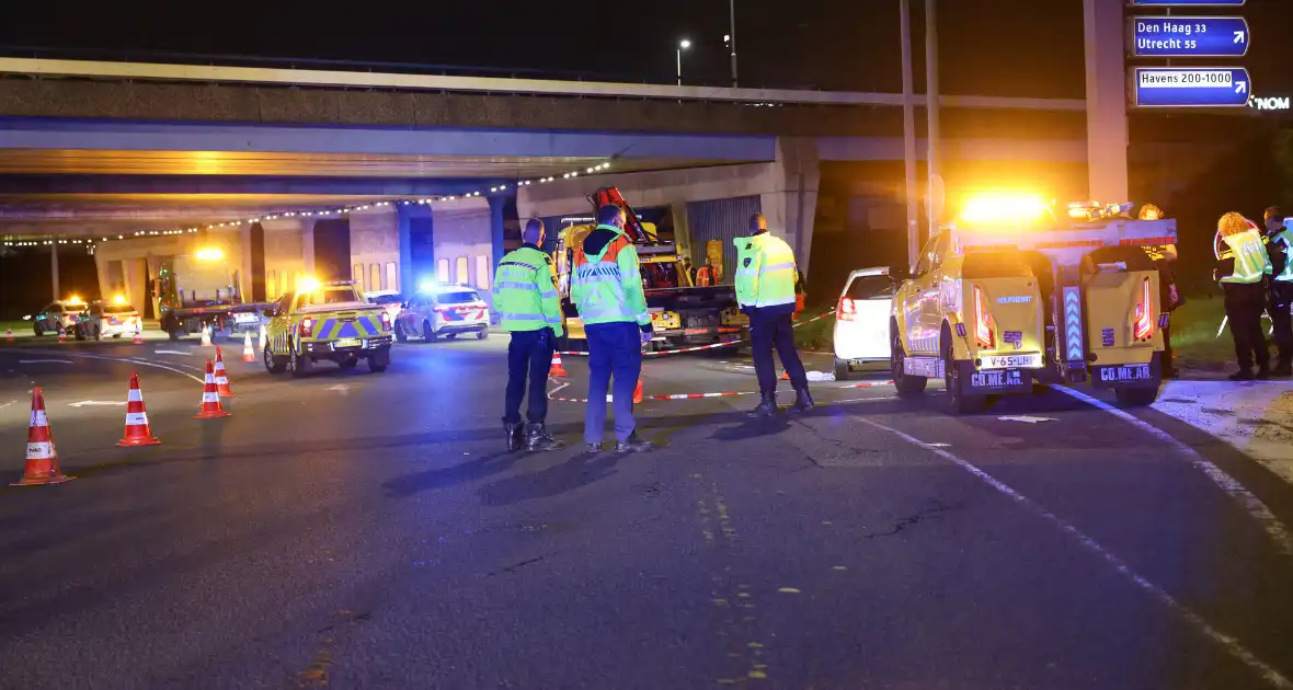 Vrouw gewond bij schietincident - Foto 17