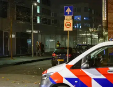 Onderzoek nadat explosie voordeur beschadigt