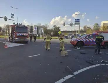 Flinke ravage bij frontale botsing op kruising