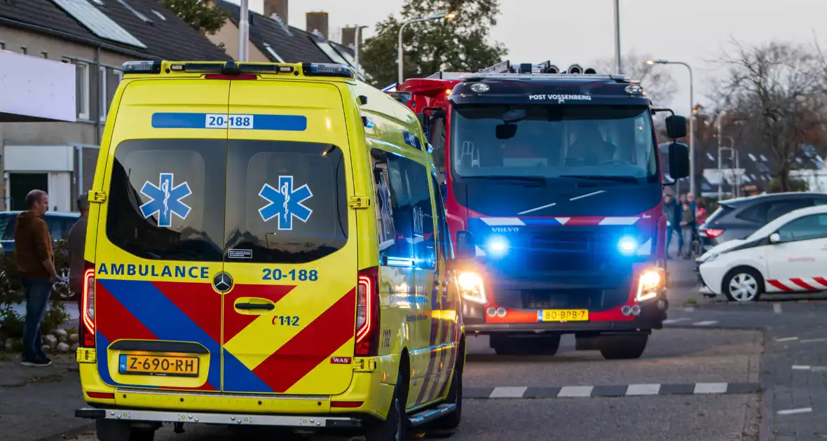 Eigenaar woning naar ziekenhuis na brand in schuurtje - Foto 6