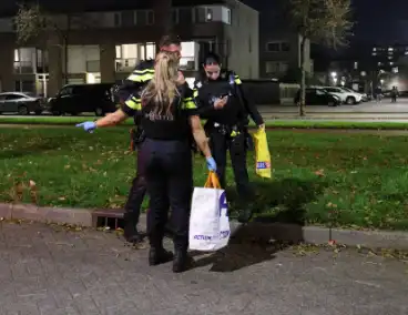Vijf aanhoudingen en vondst van geld na drugsdeal