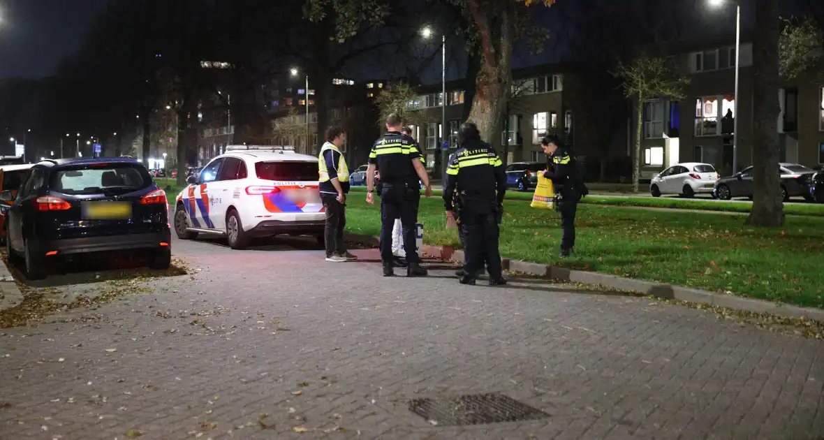 Vijf aanhoudingen en vondst van geld na drugsdeal - Foto 11