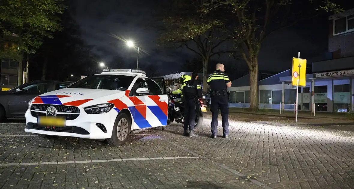 Vijf aanhoudingen en vondst van geld na drugsdeal - Foto 21