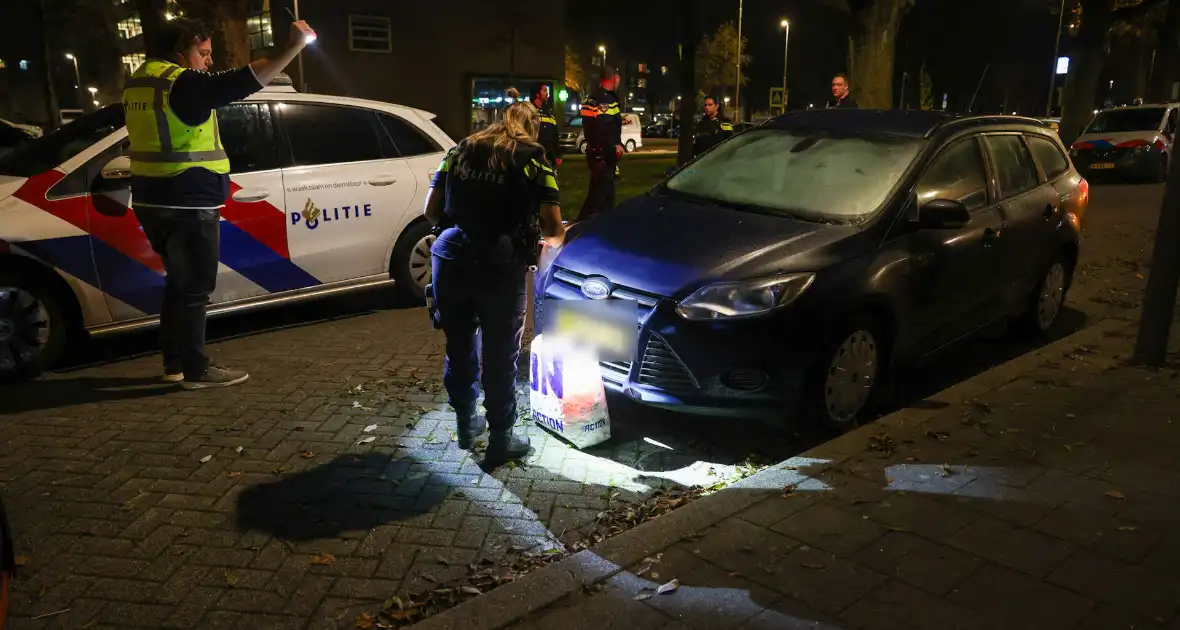 Vijf aanhoudingen en vondst van geld na drugsdeal - Foto 5