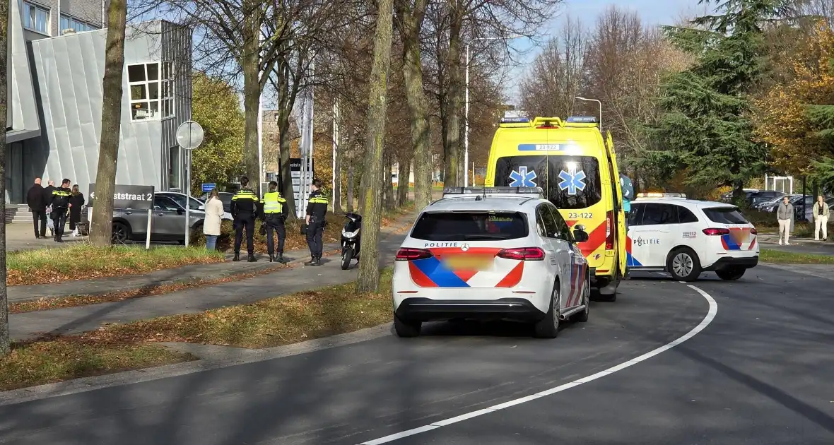 Scooterrijder gecontroleerd na ongeval - Foto 3