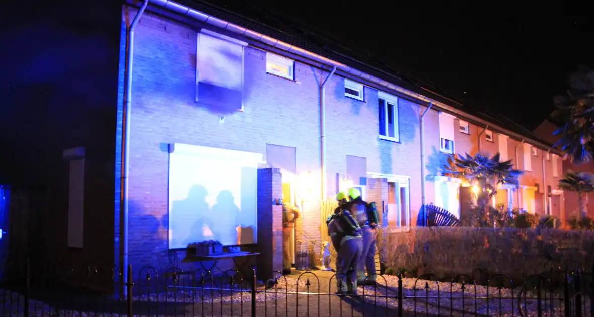 woningbrand leidt tot ontruiming van woningen - Foto 12