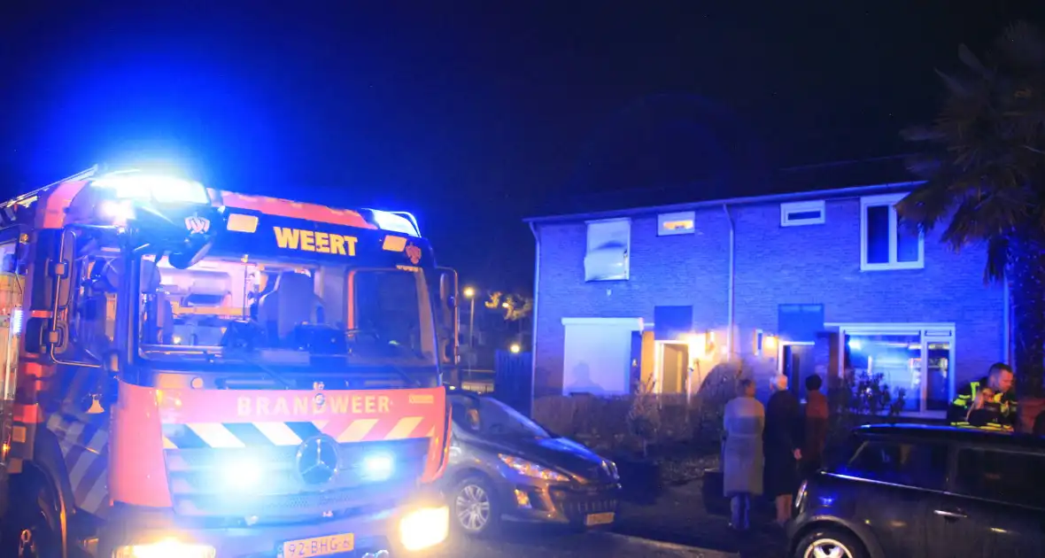 woningbrand leidt tot ontruiming van woningen - Foto 8