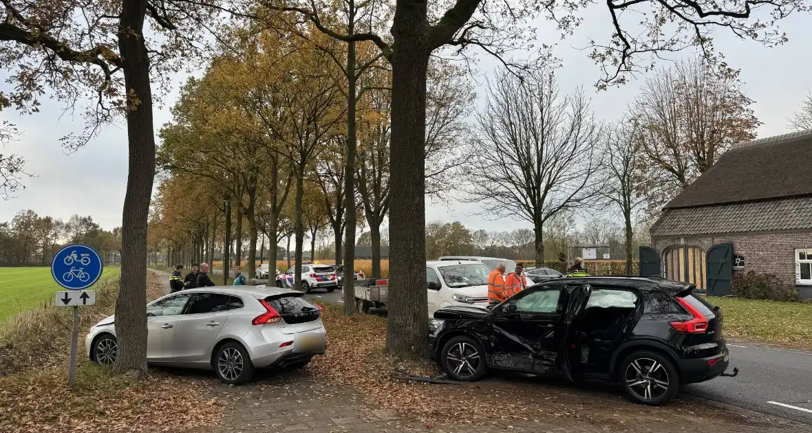 Vrouw en kind gewond bij ongeval - Foto 4