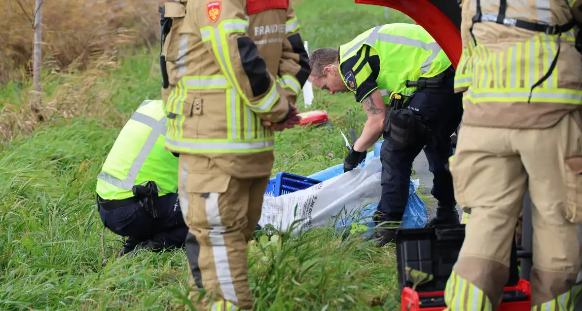 Grote zoekactie na melding te water - Foto 13
