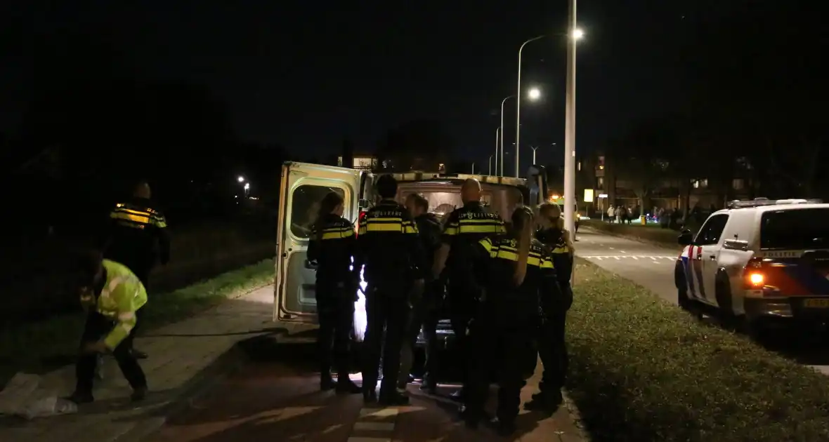 Ontsnapte emoe houdt politie bezig - Foto 10