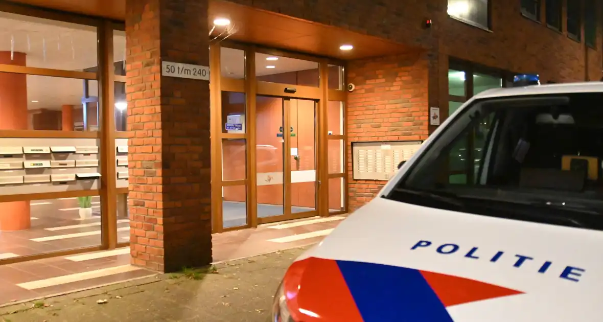 Oudere dame bang voor ongewenst bezoek - Foto 2