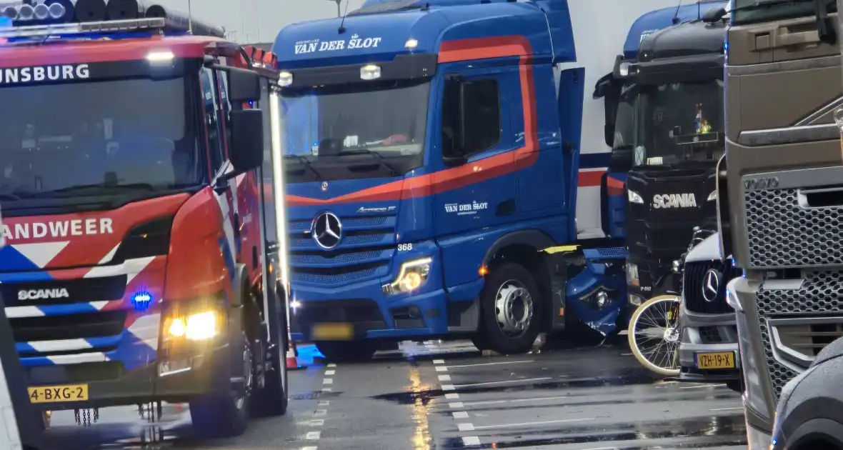 Dodelijk ongeval met vrachtwagen - Foto 3