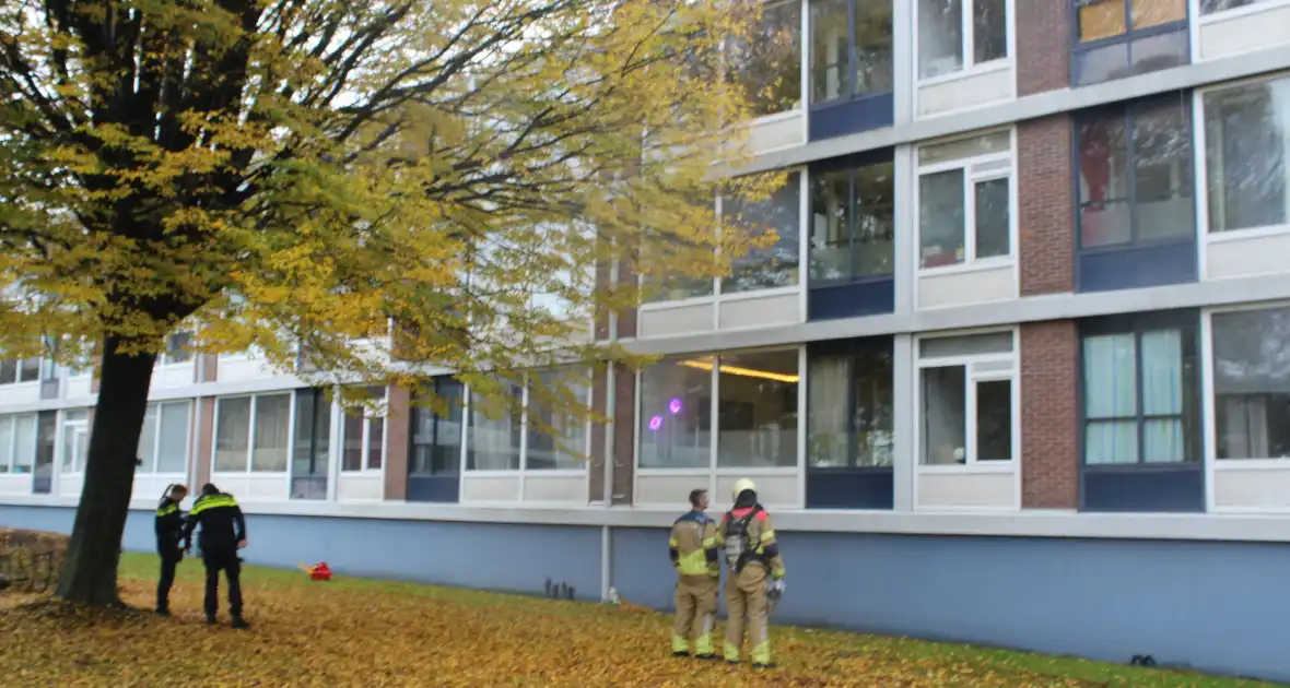 Twee arrestaties na woningbrand - Foto 2