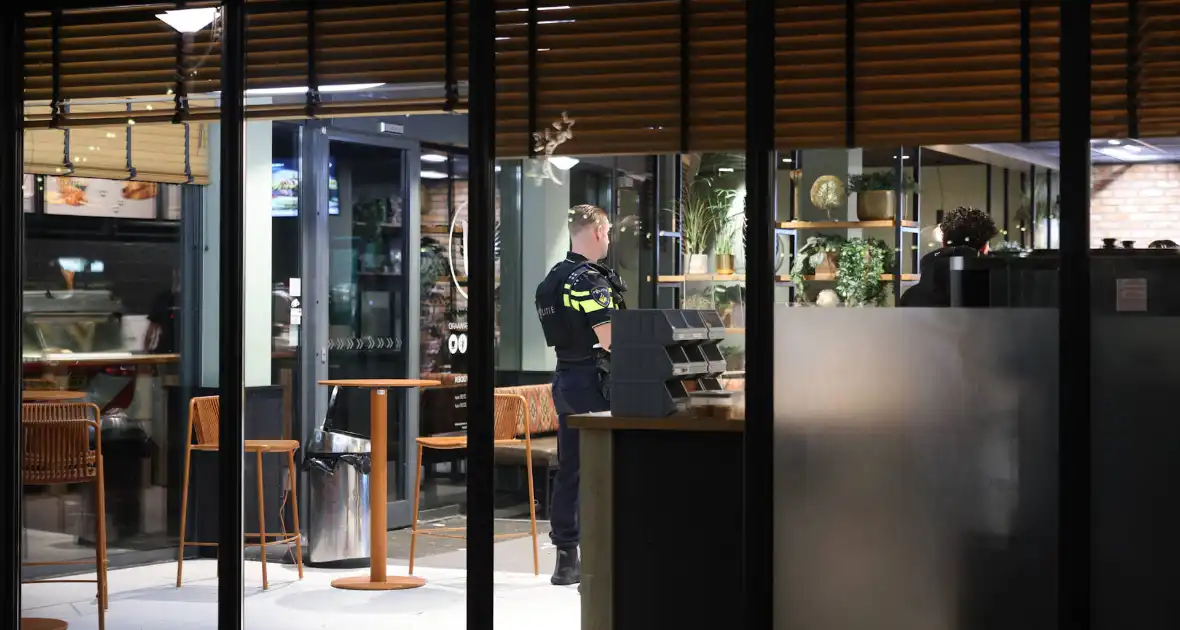 Overval op snackbar door twee gemaskerde daders - Foto 2