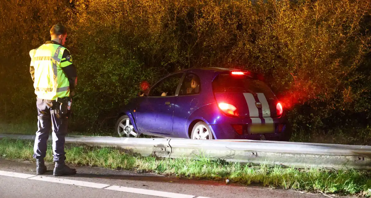 Man onder invloed betrokken bij eenzijdig ongeval - Foto 9