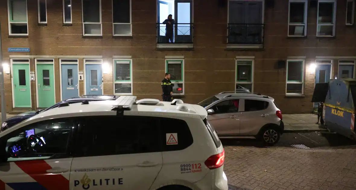 Jongeren op de vlucht voor politie - Foto 1