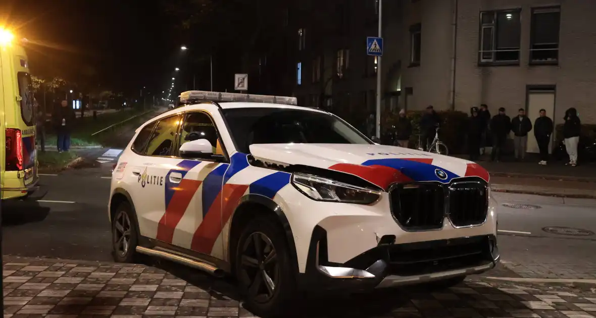 ongeval tussen politievoertuig en auto - Foto 7