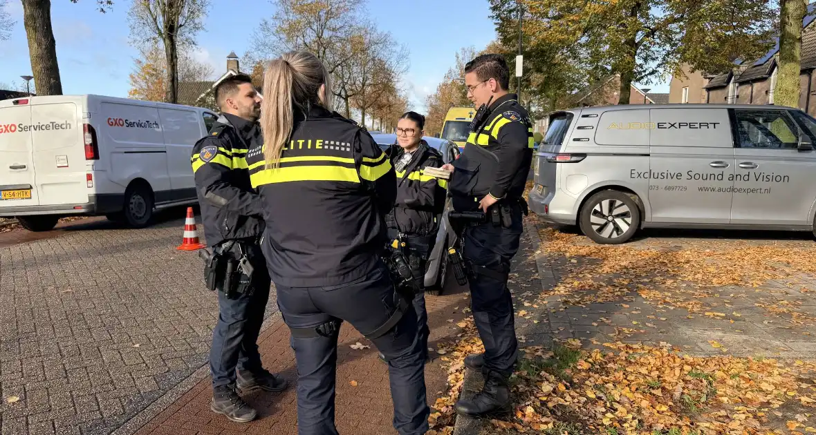 Scooterrijder raakt gewond na ongeval - Foto 1