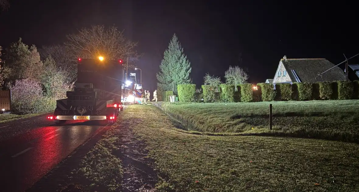 Brandweer ingeschakeld voor schoorsteenbrand - Foto 3