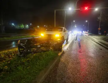 Ongeval tussen auto en bus zorgt voor verkeersvertraging
