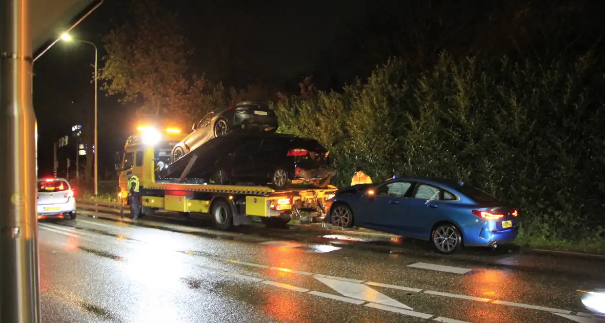 Kettingbotsing met vier voertuigen zonder gewonden - Foto 1