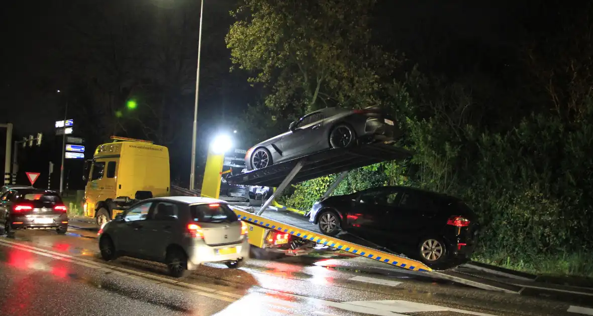 Kettingbotsing met vier voertuigen zonder gewonden - Foto 2