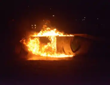 Felle brand na explosie met jerrycan