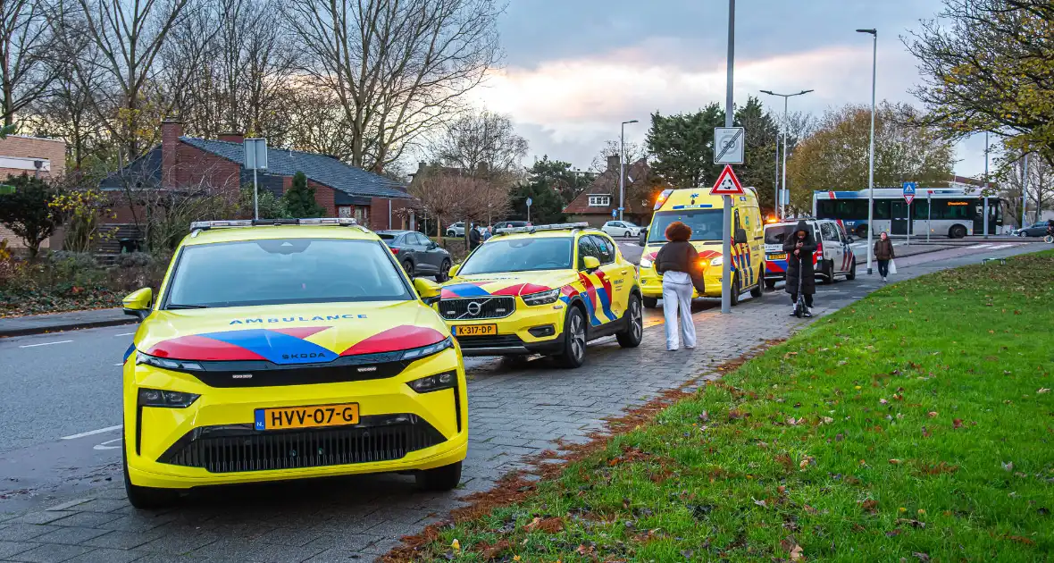 Gewonde na melding schietpartij bij uitvaart, verdachten op de vlucht - Foto 5