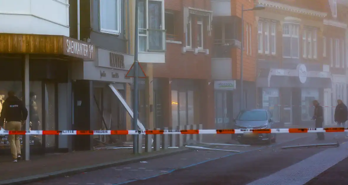 Explosie bij juwelier leidt tot gewonden