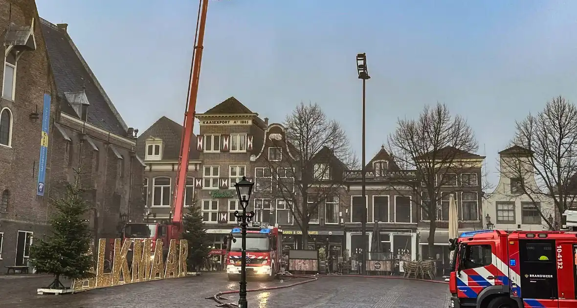 Brand in restaurant leidt tot ontruiming - Foto 3