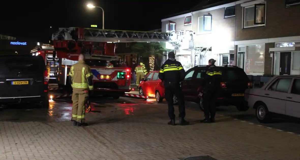 Vlammenzee in kamer van woning - Foto 4