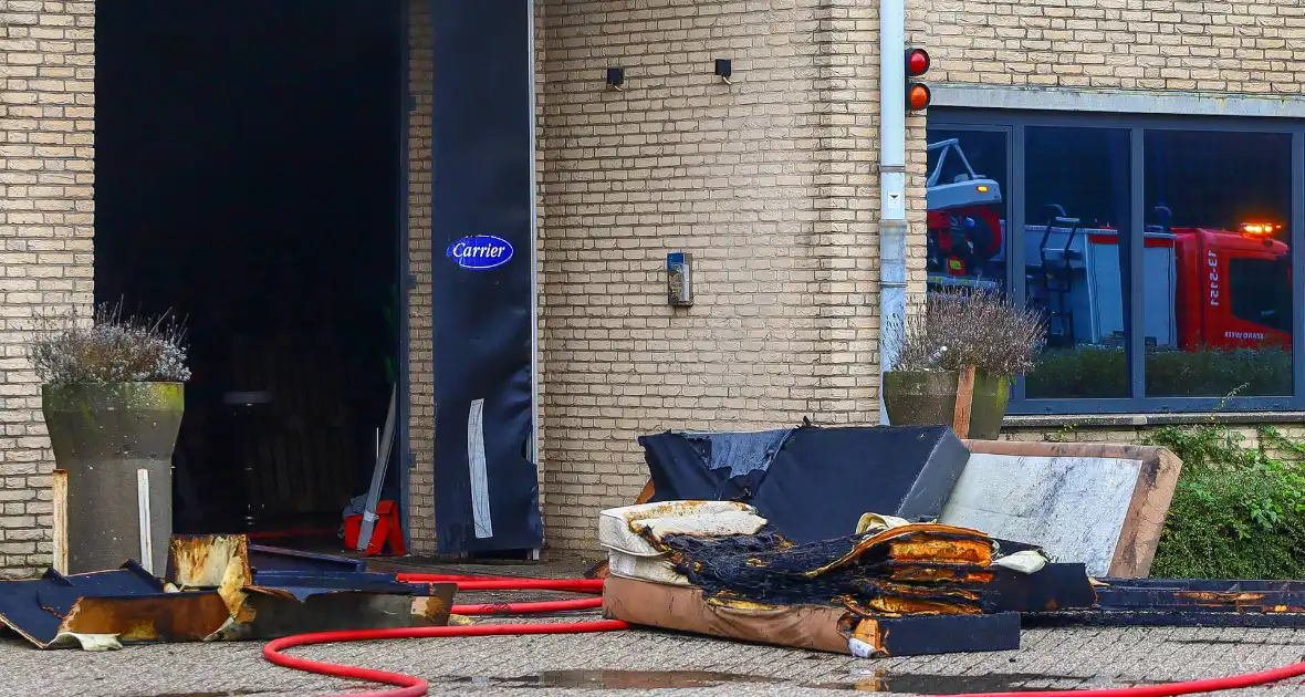 industriebrand onder controle in Badhoevedorp