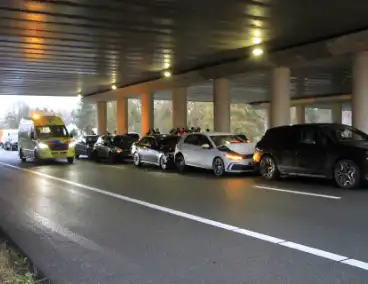 Tien voertuigen betrokken bij kettingbotsing