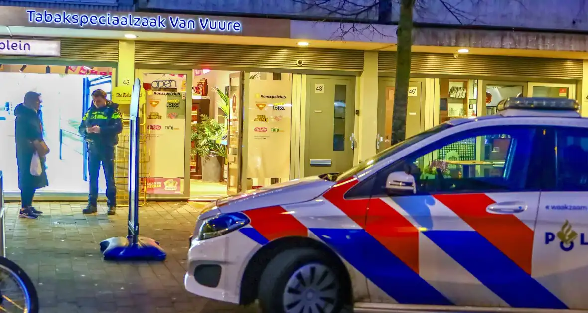 Overval op tabakspeciaalzaak zonder gewonden - Foto 4