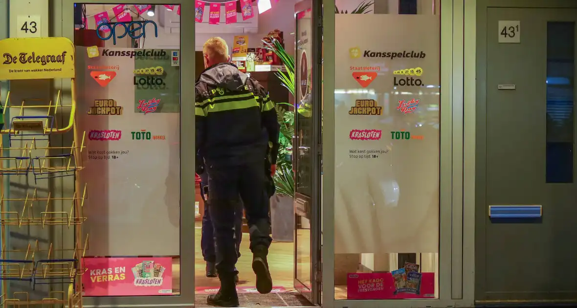 Overval op tabakspeciaalzaak zonder gewonden - Foto 5