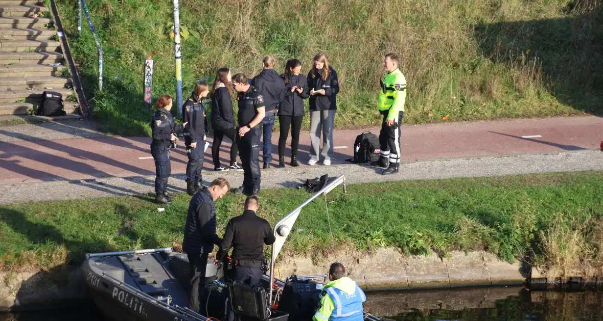 Grootschalig onderzoek naar aantreffen overleden persoon - Foto 1