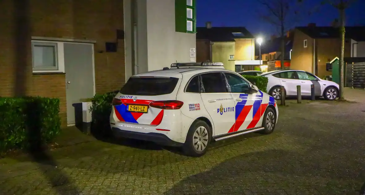 Explosie bij woning veroorzaakt schade