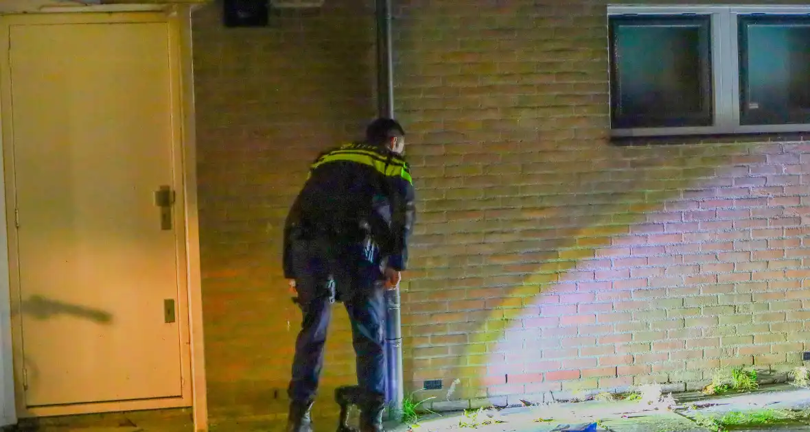 Explosie bij woning veroorzaakt schade - Foto 3