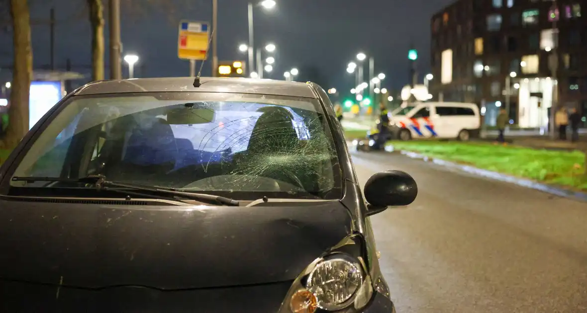 Oudere man aangereden op voetgangerspad - Foto 10