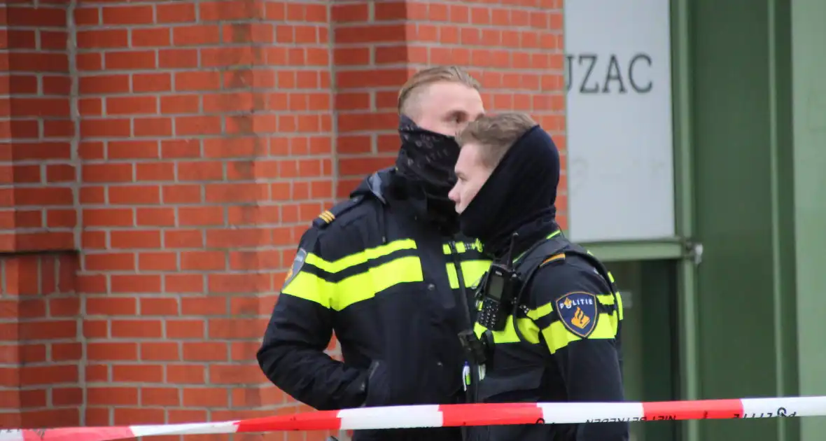 Steekincident leidt tot grote politie-inzet - Foto 2