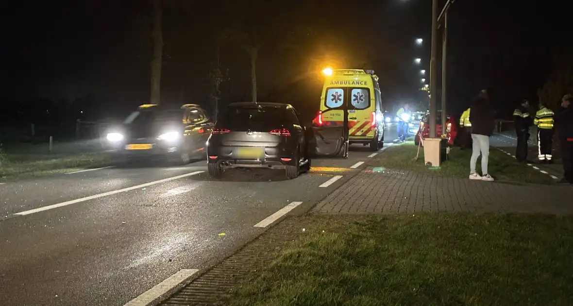 Aanrijding met letsel resulteert in lichtgewonde - Foto 3