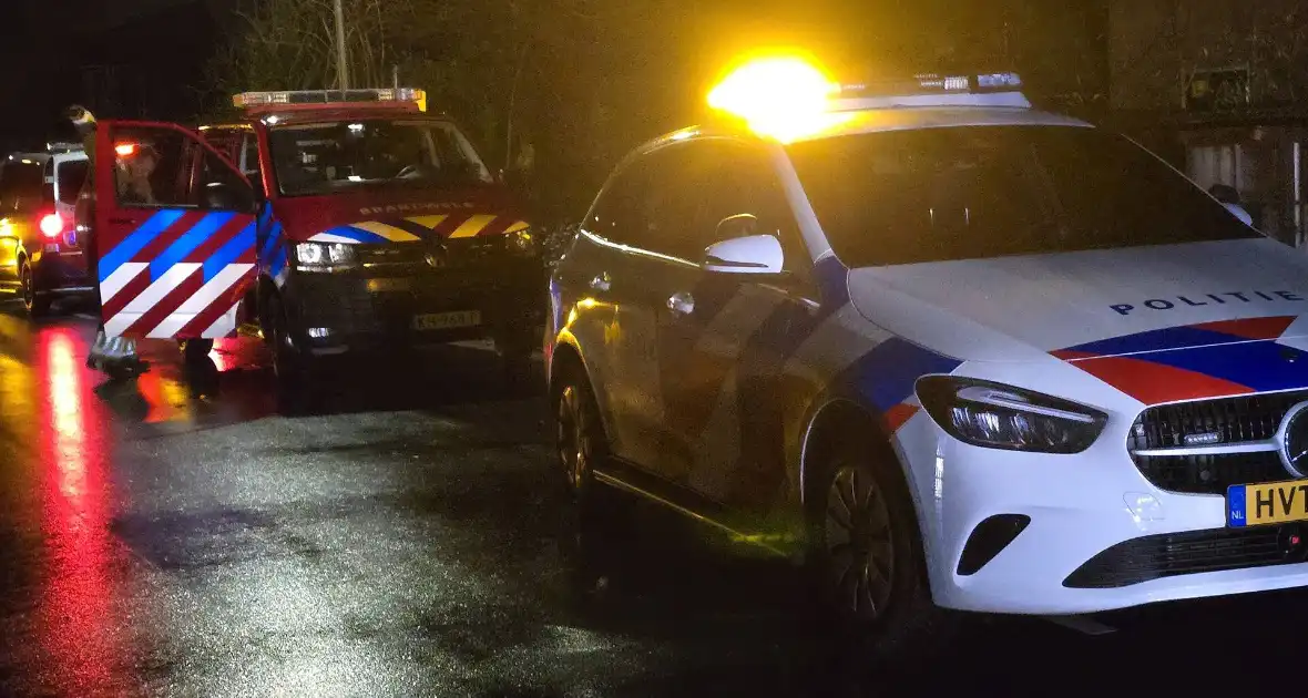 Veel schade bij brand in kerk - Foto 7