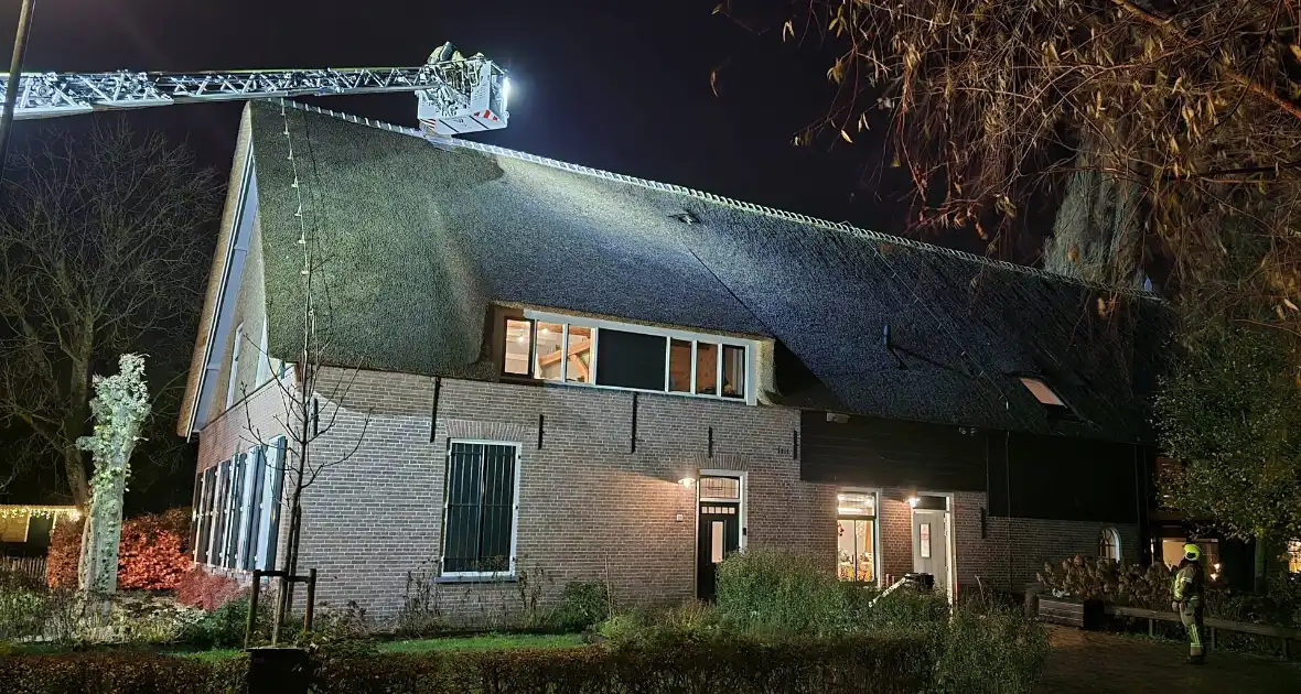 Brandweer inzet na melding van schoorsteenbrand - Foto 3
