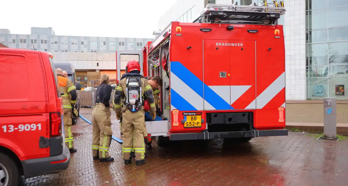 Brand in auto leidt tot inzet brandweer - Foto 3