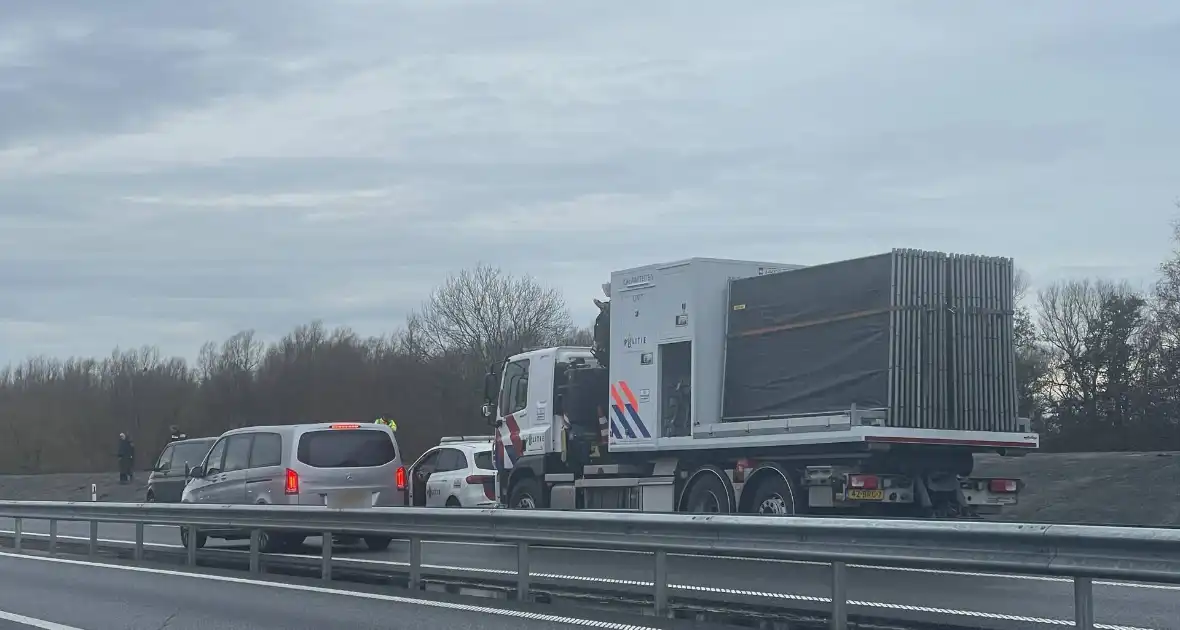 Politie onderzoekt fatale aanrijding - Foto 4