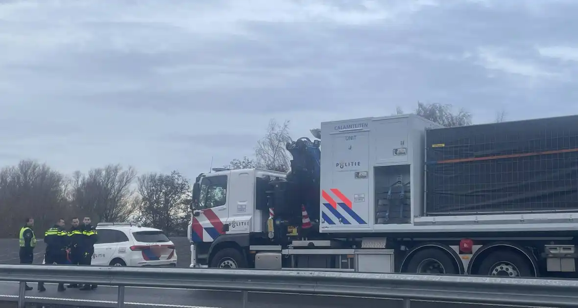 Politie onderzoekt fatale aanrijding - Foto 5